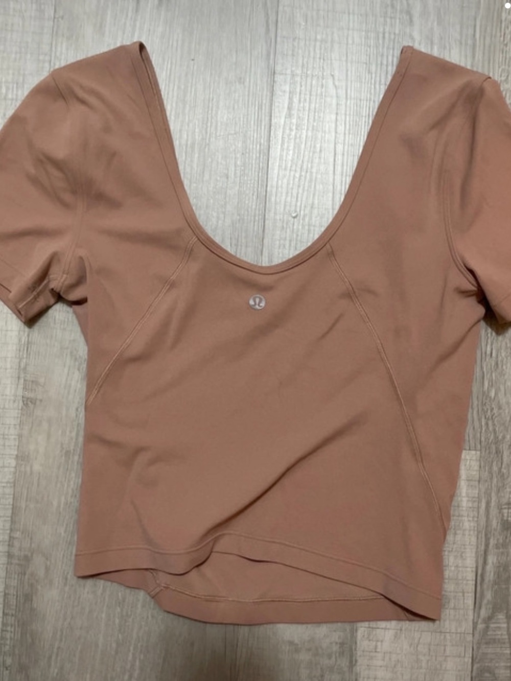 lululemon athletica Scoop-Neck Short Sleeve Crop Top in Mauve Brown